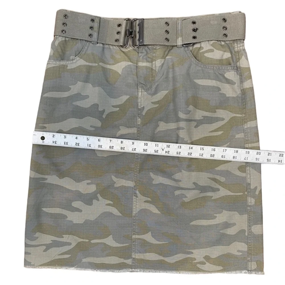 DKNY Khaki Camouflage Belted Pencil Skirt size 8
